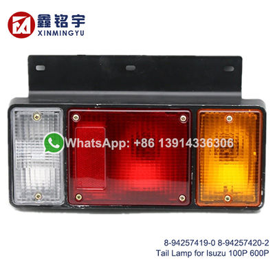 Хорошая цена 24V ISUZU 100P 600P Tail Lamp with PP + PC Housing and 1 Year Warranty онлайн